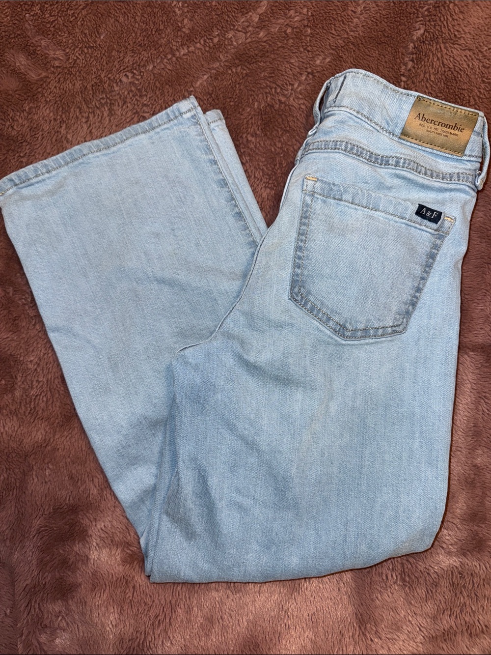Abercrombie kids Light Blue wide leg Jeans 11/12 Short